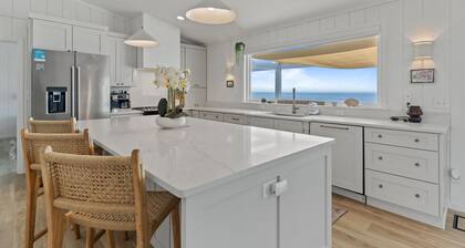 5 BR Oceanfront Home close to The Point!