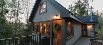 The Couples Cabin at Upper Garden Nature Retreat