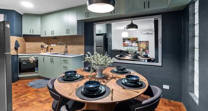 Leafy central stylish apartment in great location.