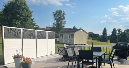 Windy Meadows - Cozy home in a peaceful and relaxing country setting.