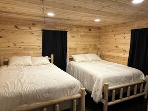 3 dormitorios, tabla de planchar con plancha, wifi gratis y ropa de cama