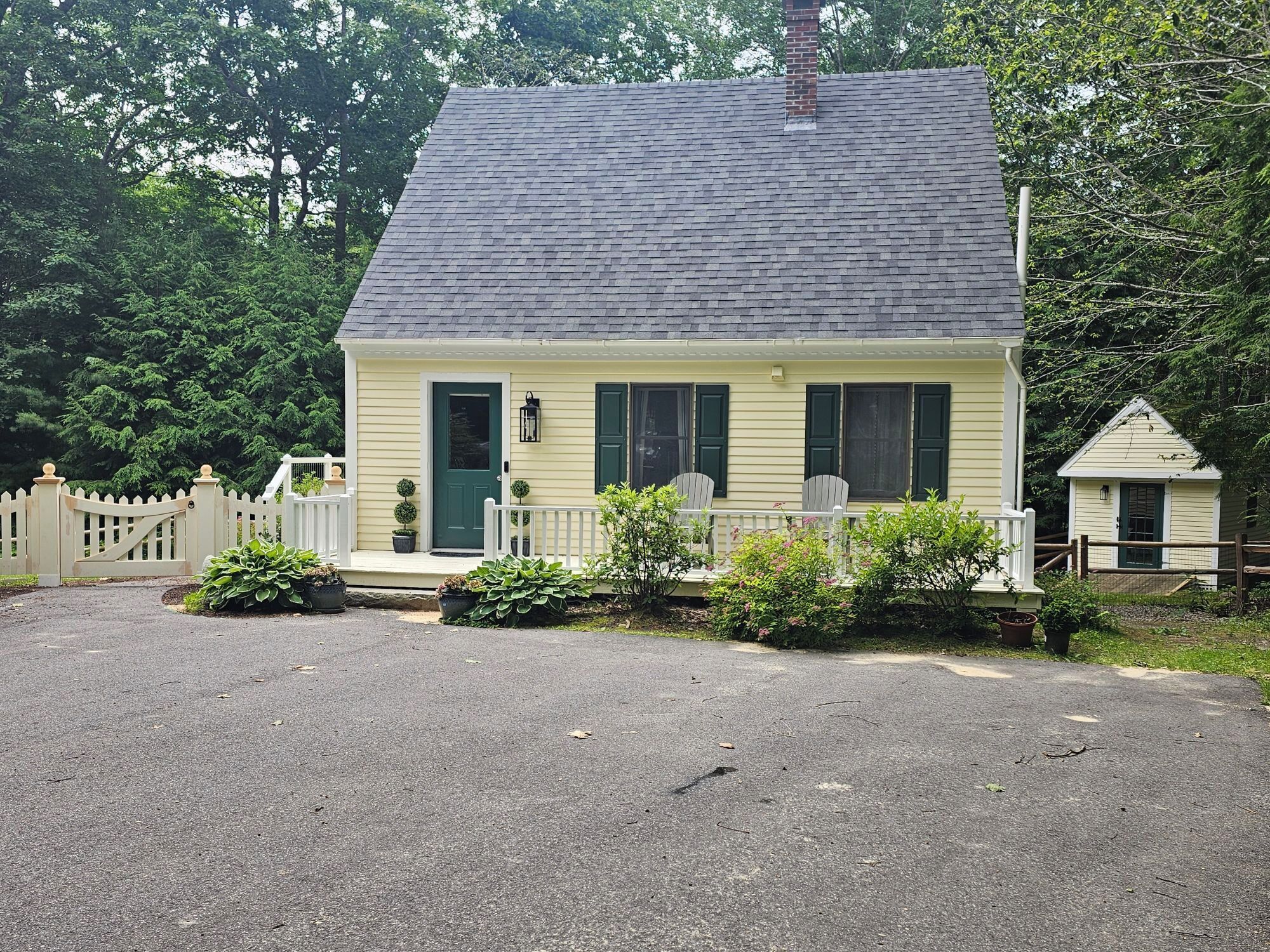 Cozy Guest House in the heart of Camden! Close to town, Quiet & private