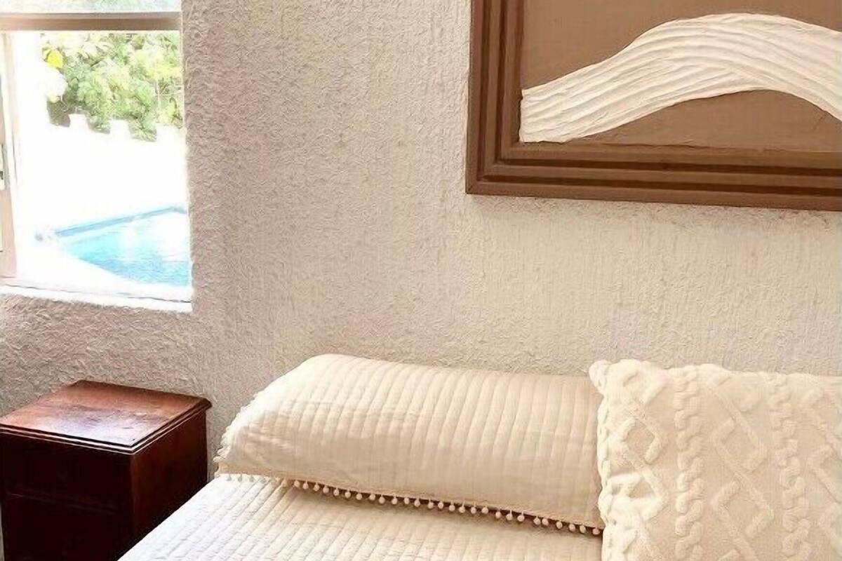 Iron/ironing board (on request), free WiFi, bed sheets