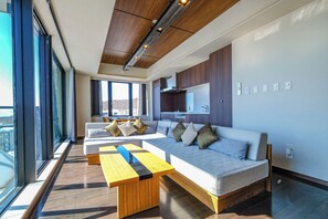 Living area - Miru Nozomi Views (Kutchan)