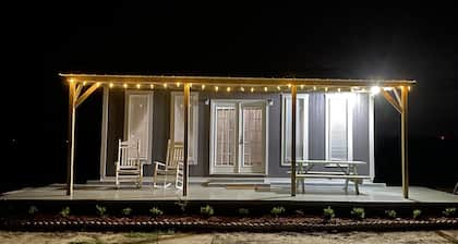 James' Cabin