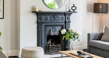 NEW! 2Bed/3Beds/2Bath/Cov Gd Piazza/1 min subway