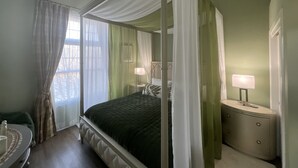 2 habitaciones, tabla de planchar con plancha y wifi gratis 