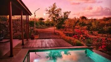 Exclusive Villa | Egyptian cotton sheets, premium bedding, memory foam beds, minibar