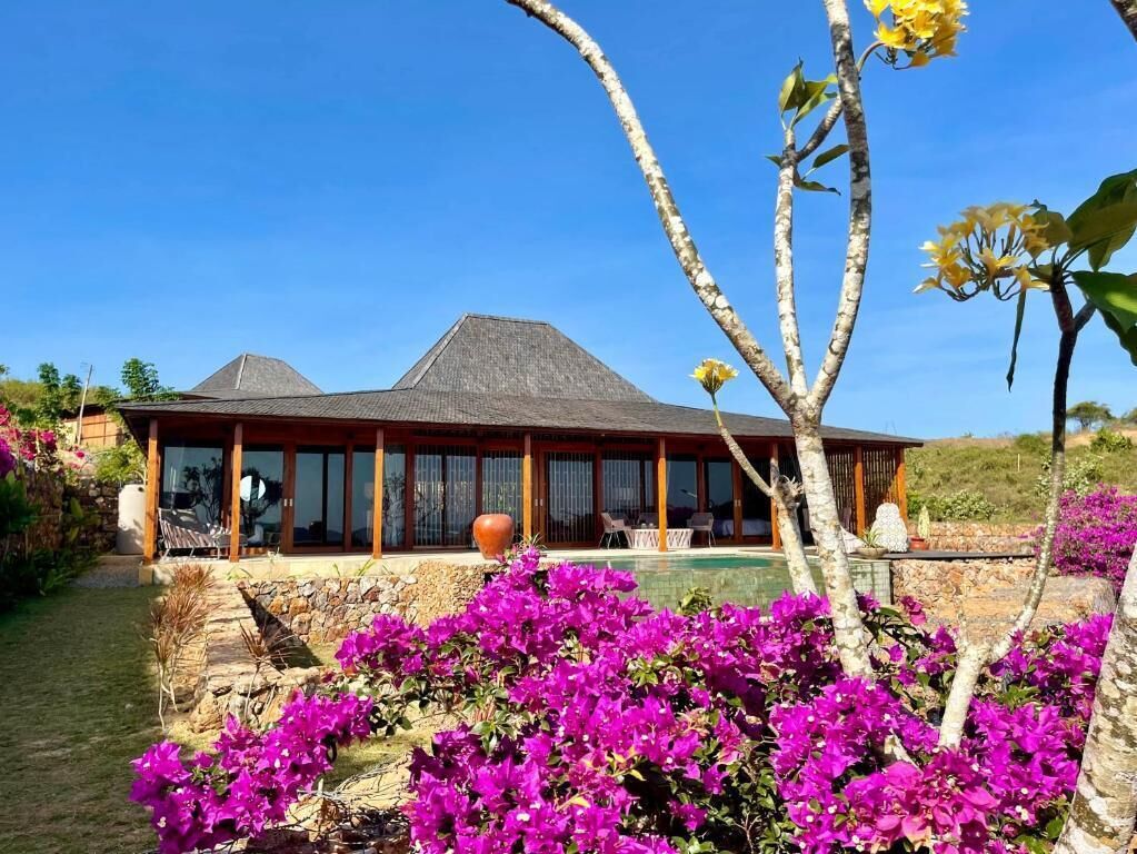 Bagian depan properti