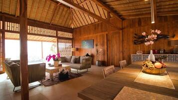 Exclusive Villa, 2 Bedrooms, Ocean View, Poolside | Living area | Printers