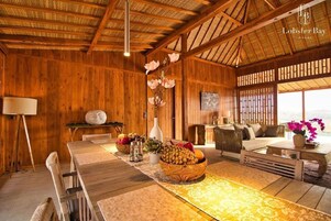 Vila exclusiva, 2 quartos, vista para o oceano, ao lado da piscina | Sala de estar | Impressoras