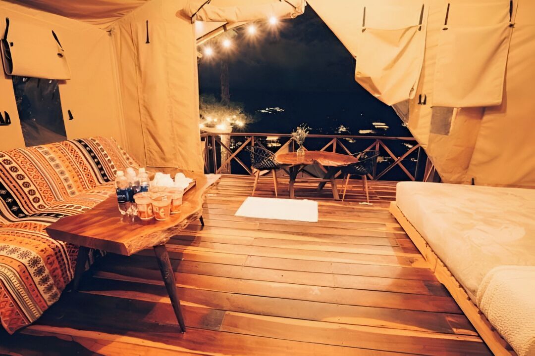 TENT - 2 ADULTS | Egyptian cotton sheets, premium bedding, minibar, individually furnished