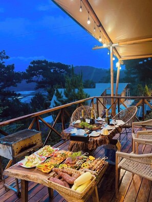 Kawasan BBQ/berkelah