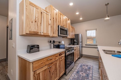 Lakeshore Lodging Luxury Suites