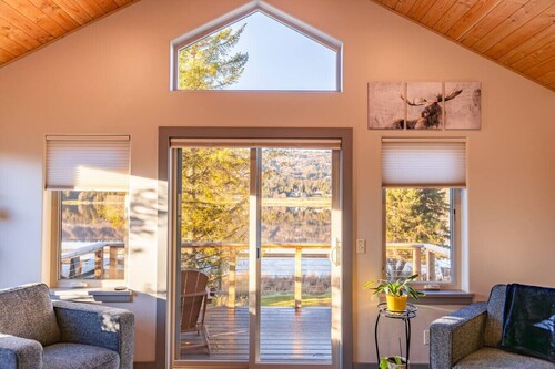 Lakeshore Lodging Luxury Suites