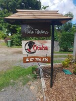 Entrada al alojamiento
