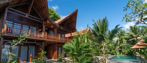 Exclusive Villa, 1 Bedroom, Non Smoking, Poolside | Individually furnished, desk, laptop workspace, free WiFi