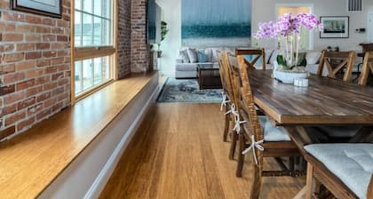 WLU & VMI’s Urban Retreat with Private Parking