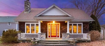 Middletown Bungalow - RIBryan Property