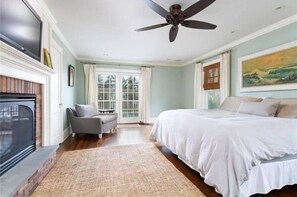 4 dormitorios, escritorio, tabla de planchar con plancha y wifi gratis