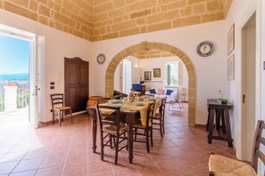 Dining - Villa Nice Sea View, Santa Cesarea Terme, Italy (Santa Cesarea Terme)