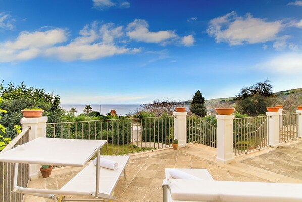 Terrace/patio - Villa Nice Sea View, Santa Cesarea Terme, Italy (Santa Cesarea Terme)