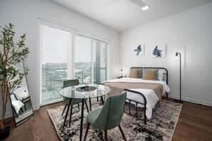 1 bedroom, desk, iron/ironing board, free WiFi