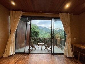 Executive-Zimmer, Balkon, Bergblick | Blick auf die Berge