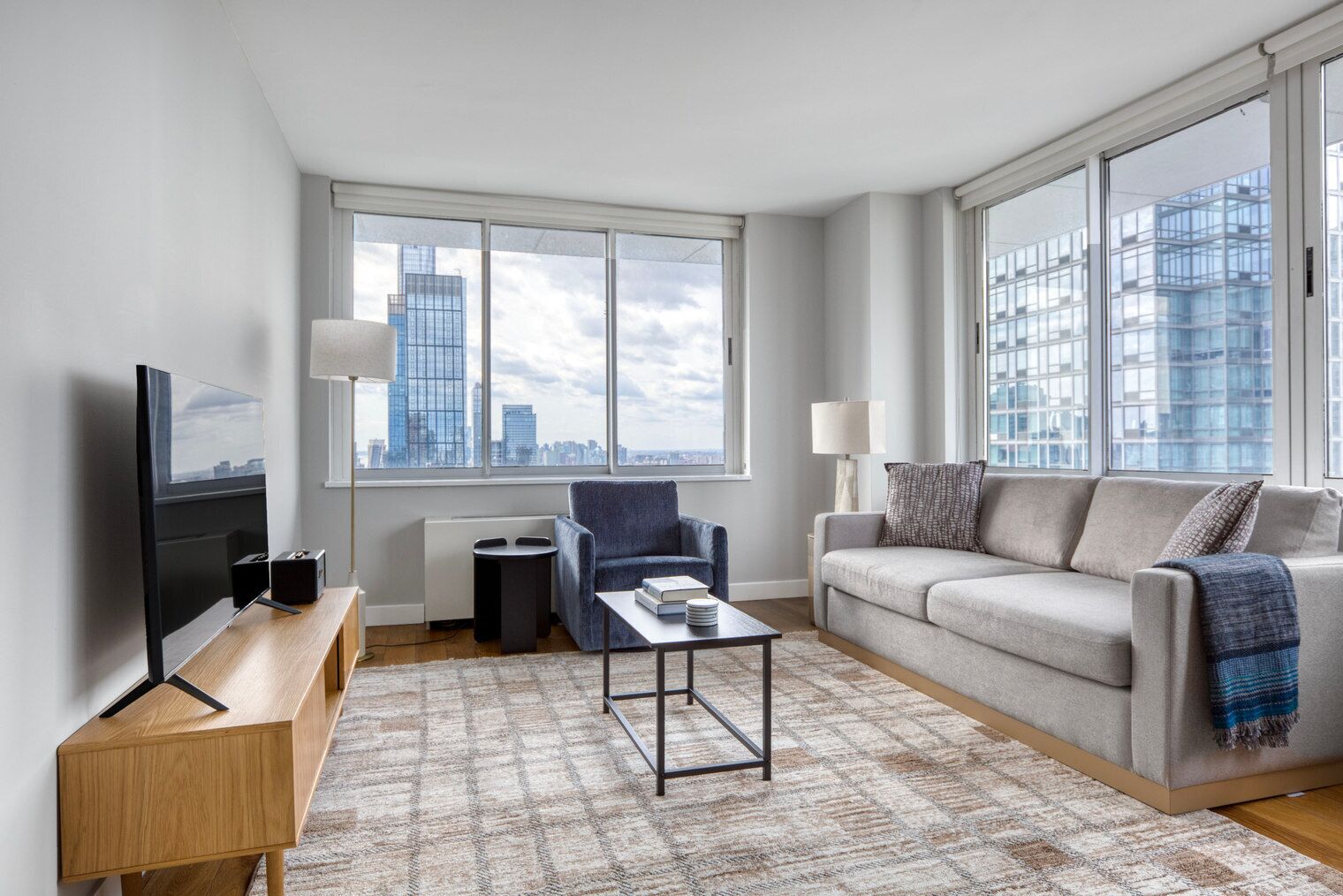 Trendy Midtown West 2BR w/ Gym & W/D, nr Museum & Park, by Blueground