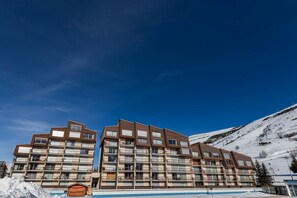 Exterior - Studio 4 ppl, balcony, near the ski station (Les Deux Alpes)