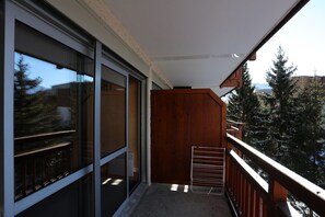Property grounds - Studio 4 ppl, balcony, near the ski station (Les Deux Alpes)