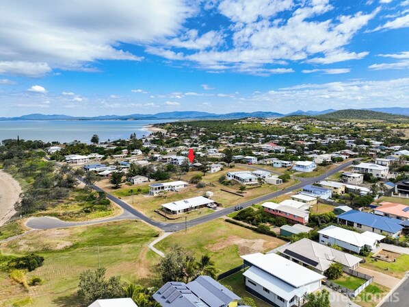 Aerial view - Zilzie Beach Apartment (Zilzie)