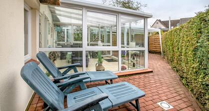 Ferienhaus Bruhn mit privater Terrasse, privatem Garten und WLAN