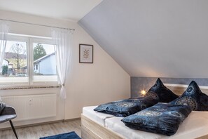 2 bedrooms, free WiFi, bed sheets