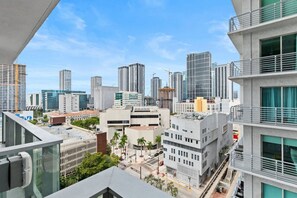 Property grounds - Downtown Miami Yotel 1 Bedroom (Miami)