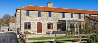 Beautiful Cottage in Idyllic Somerset Countryside