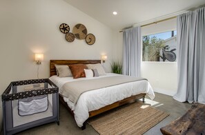 3 sovrum, strykjärn/strykbräda, resesäng och gratis wi-fi