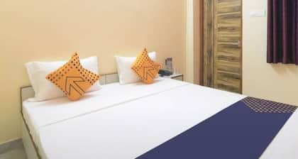 Goroomgo Mahadeva Homes Guest House Prayagraj