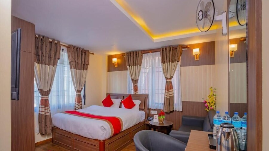 Hotel Deepshree