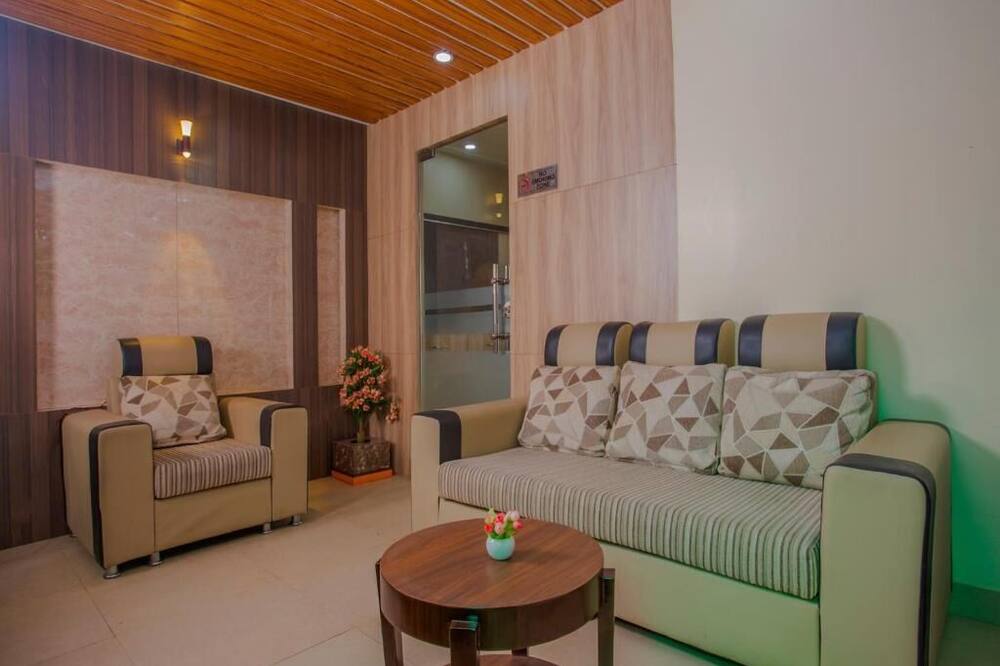 Hotel Deepshree