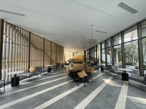 Exterior - Cardinal Court - Vina We Stay (Ho Chi Minh City)