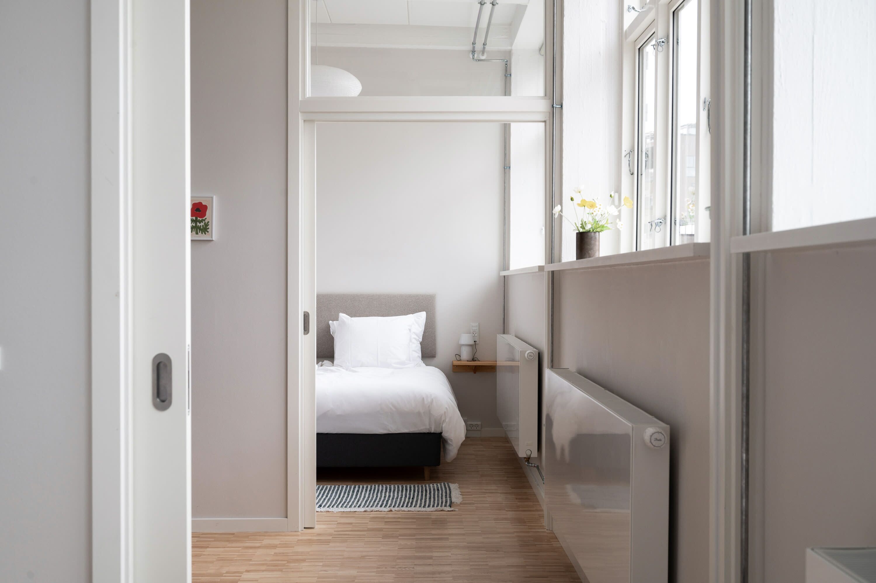 2 chambres, fer et planche à repasser, Wi-Fi, draps fournis