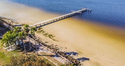 Vitamin Sea- 407- Waterfront Balcony-2 min to beach-resort amenities!