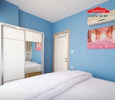 In-room safe, individually decorated, individually furnished, desk