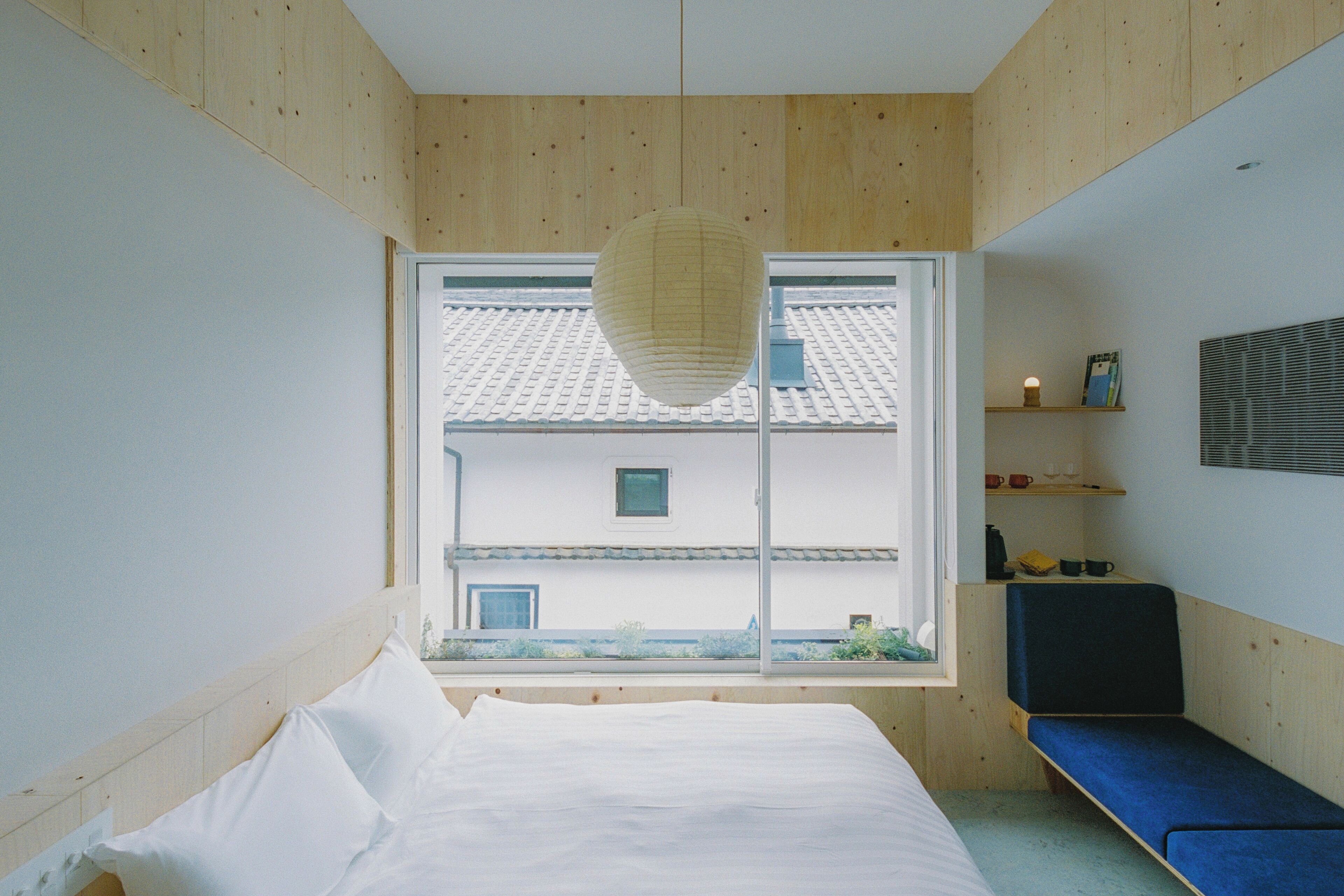 Estudio, 1 cama doble | Caja fuerte, escritorio, wifi gratis y ropa de cama