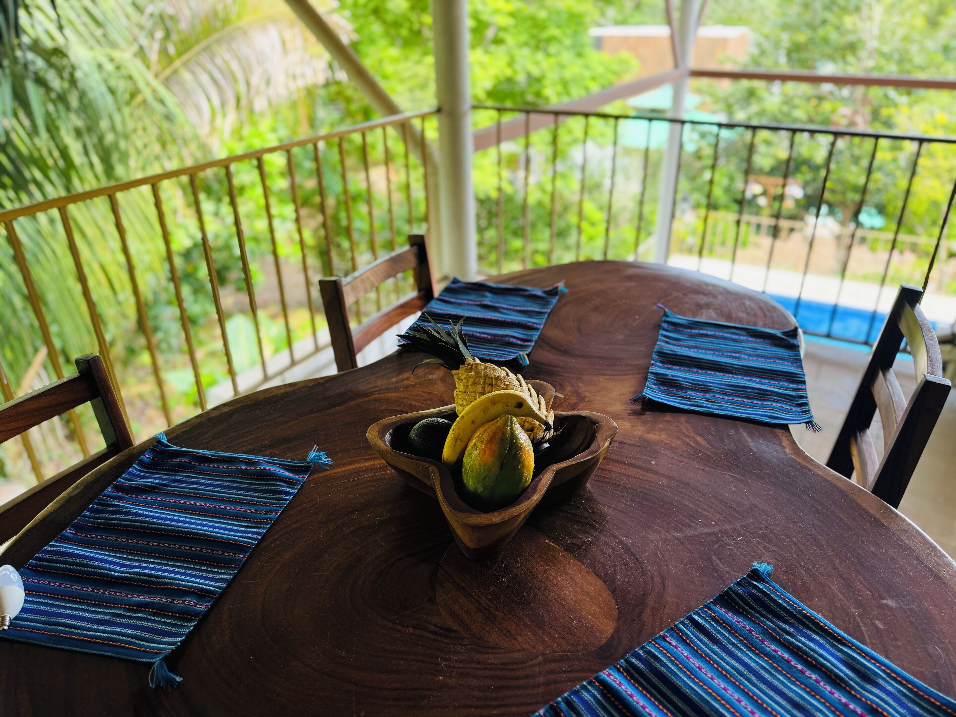 屋外ダイニングエリア