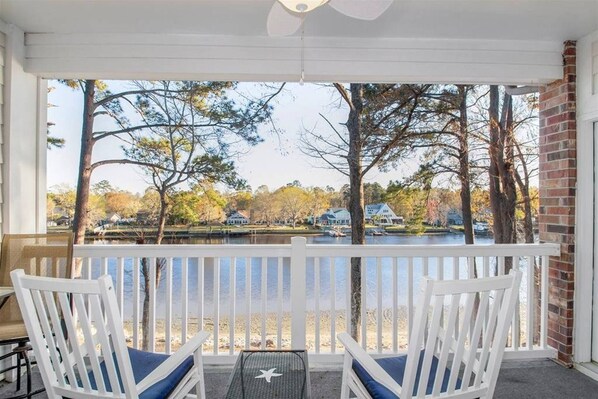 アパートメント 2 ベッドルーム バリアフリー バルコニー | バルコニー