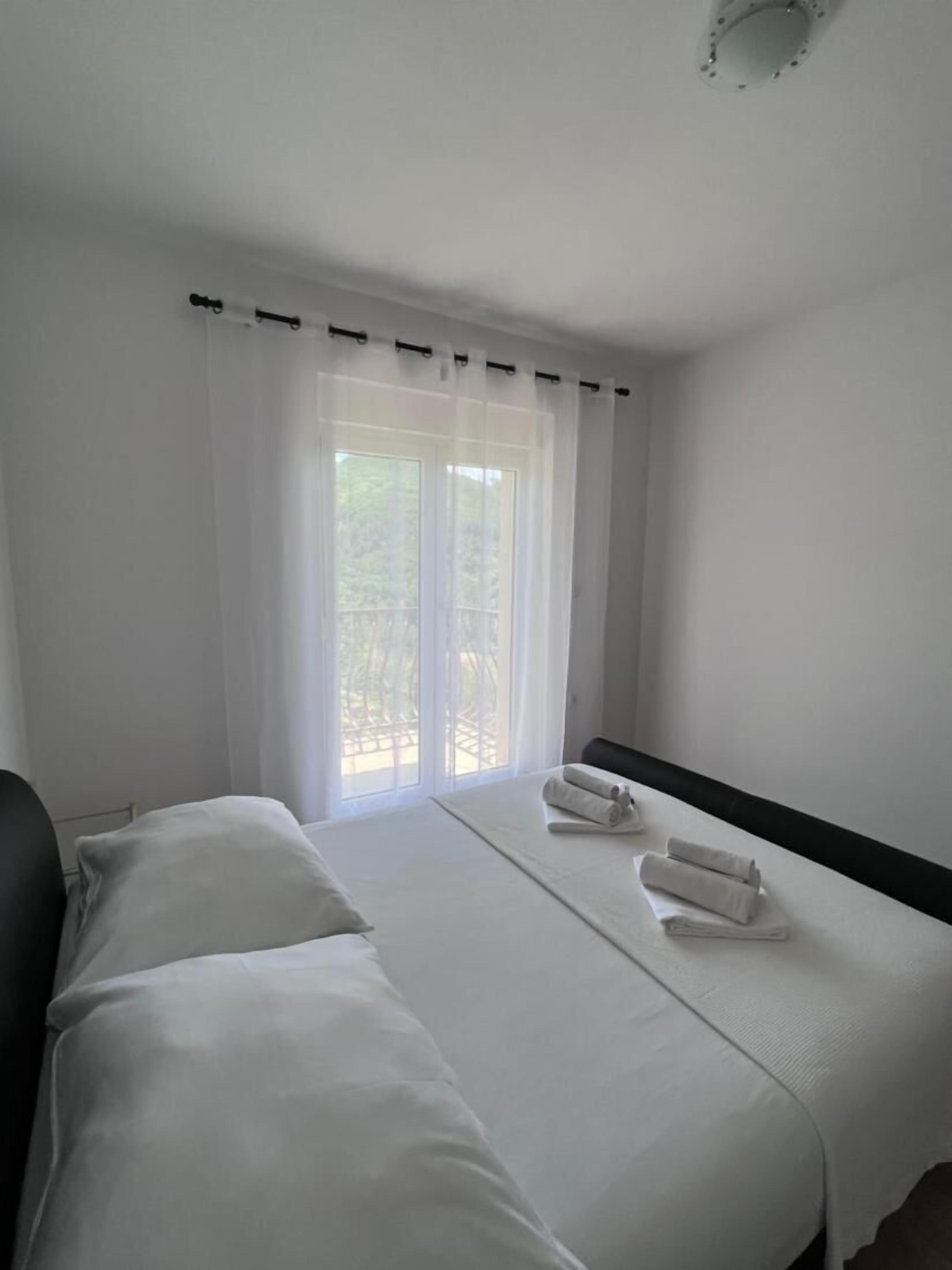 4 عدّة غرف نوم