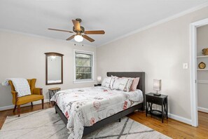 2 Schlafzimmer, Bügeleisen/Bügelbrett, Reisekinderbett, WLAN