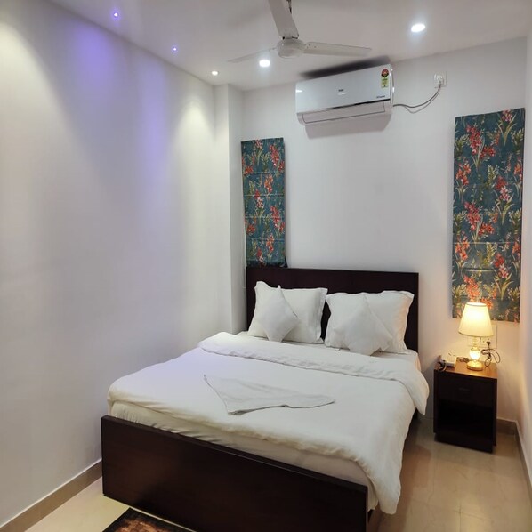 Deluxe Suite | 2 bedrooms, free WiFi
